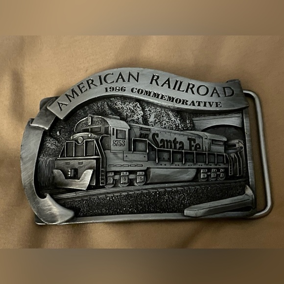 American Railroad Commemorative Belt Buckle 1986-661 of 8000-Made in the USA EUC - Picture 1 of 4